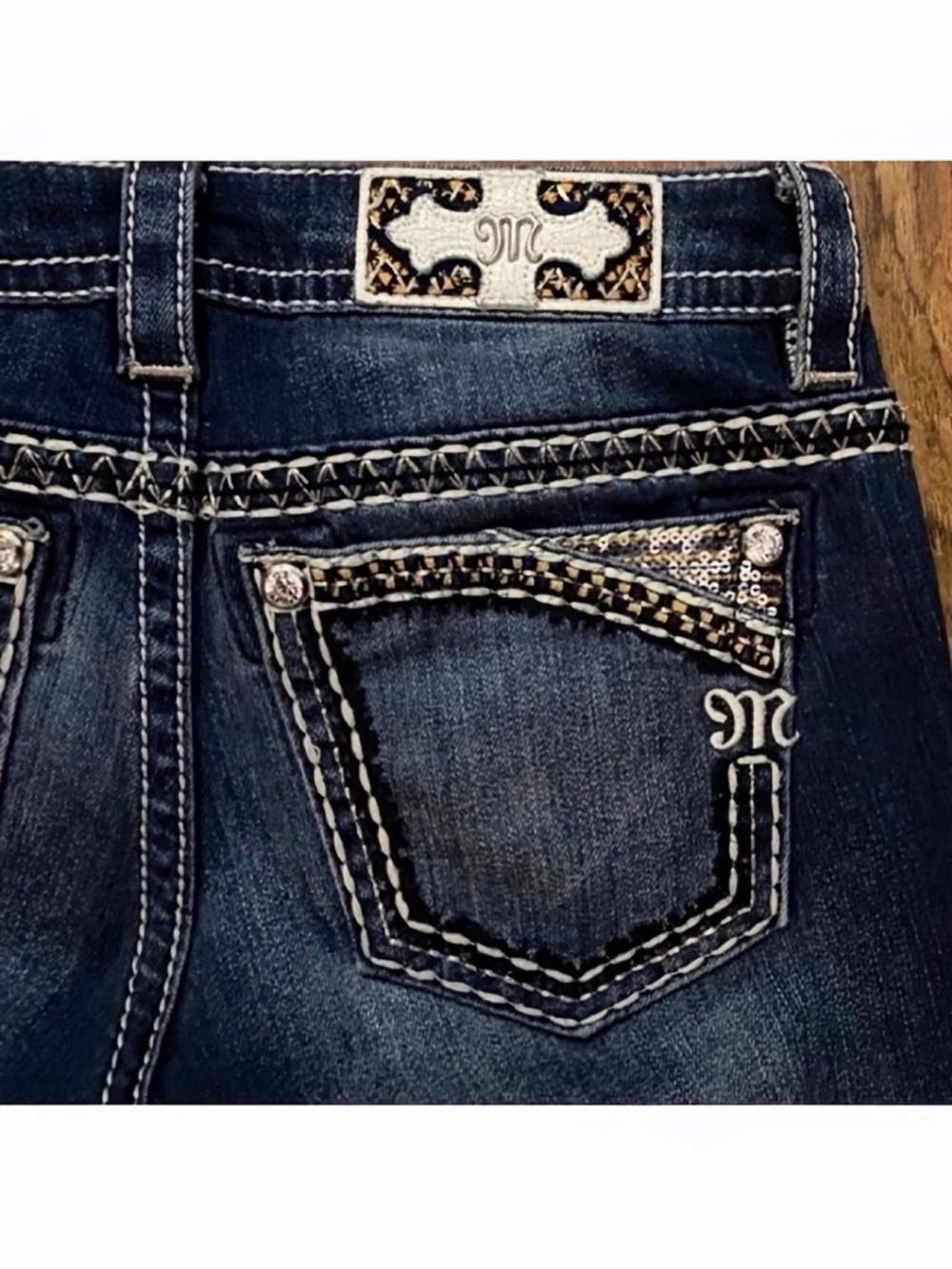Gorgeous Miss Me Signature Skinny Jeans With Embellished Pockets 30” Inseam